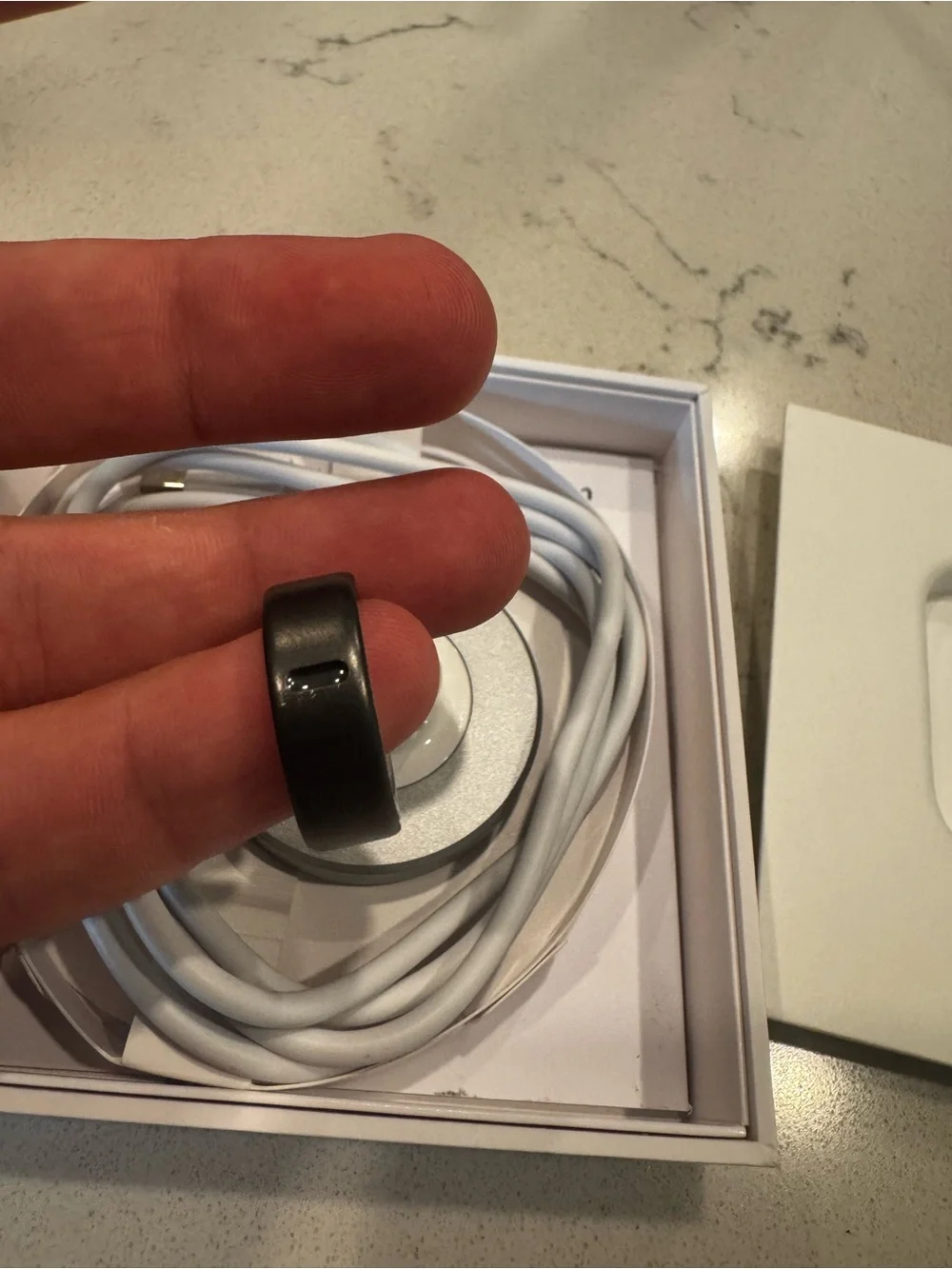Oura Ring 4 Stealth